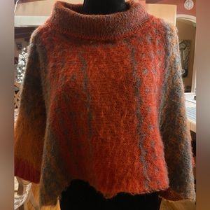 Crop top poncho orange and Grey great condition